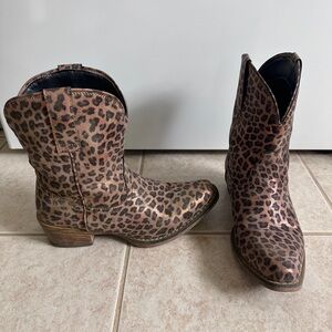 Roper Western Booties Leopard Print